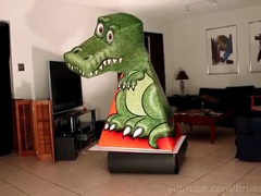 Amazing-T-Rex-Illusion!---Y