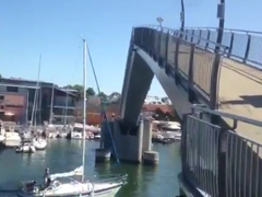 sailboat-vs-bridge---YouTub