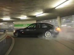 NORBEFILMS--325-Drifting-To