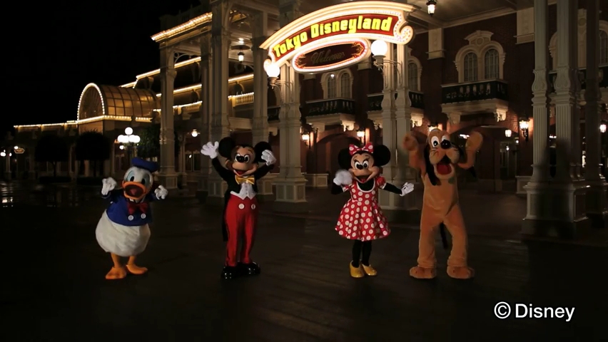 110秒で東京ディズニーランドの一日をまとめてみたら..._Tokyo Disneyland( Time-lapse movie).mp4_000099399