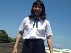 忍者女子高生-_-制服で大回転